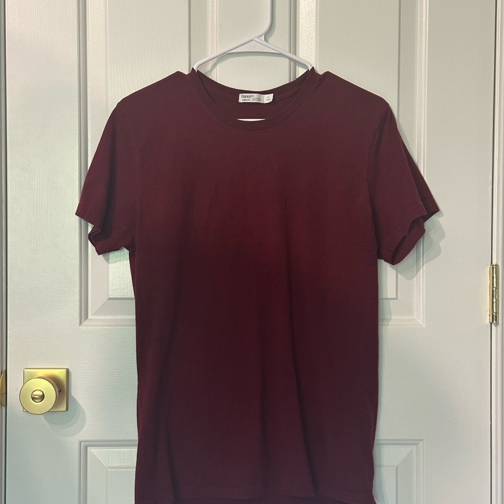 Hanes Men's Deep Red Short Sleeve Tee